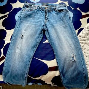 Vintage  LUCKY BRAND STRAIGHT FIT SELVEDGE JEAN  IN DESTROYED BROOME WASH